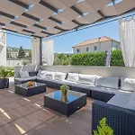 Luxurious In Kod Sibenika With Sauna Dubrava (Sibenik-Knin)