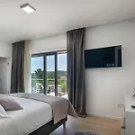 Hébergement de vacances Luxurious In Kod Sibenika With Sauna Dubrava (Sibenik-Knin)