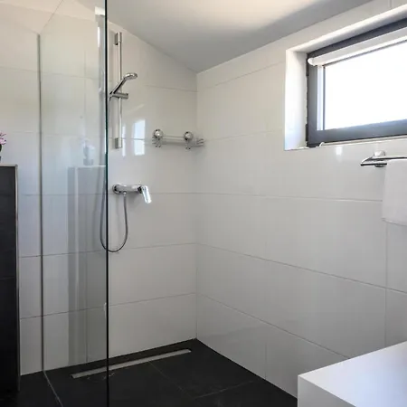 Luxurious In Kod Sibenika With Sauna Dubrava (Sibenik-Knin)