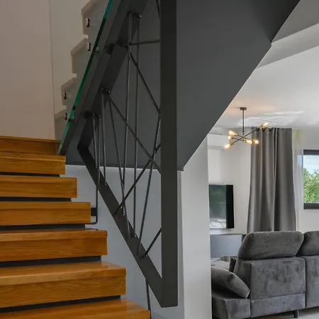 Prázdninový dům Luxurious In Kod Sibenika With Sauna Dubrava (Sibenik-Knin)