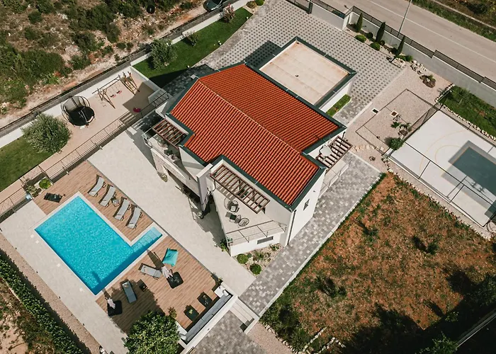 בית נופש Gorgeous In Kod Sibenika Dubrava (Sibenik-Knin)