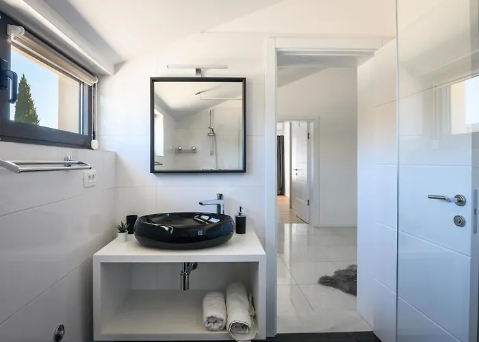 בית נופש Gorgeous In Kod Sibenika Dubrava (Sibenik-Knin)