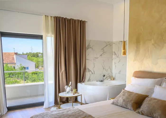 Gorgeous In Kod Sibenika Vakantiehuis *