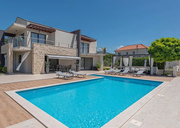 Gorgeous In Kod Sibenika Dubrava (Sibenik-Knin)