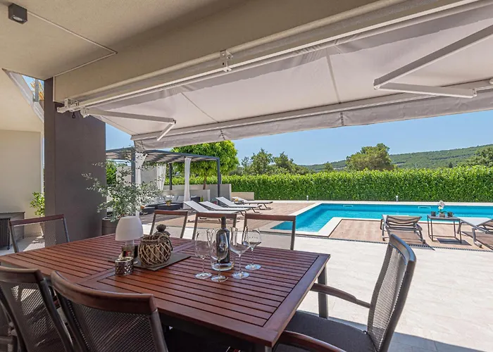 Gorgeous In Kod Sibenika Dubrava (Sibenik-Knin)