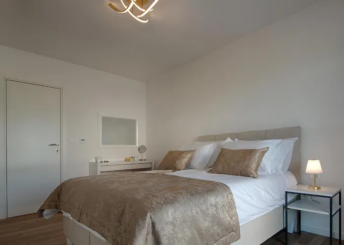 Gorgeous In Kod Sibenika Tatil Evi